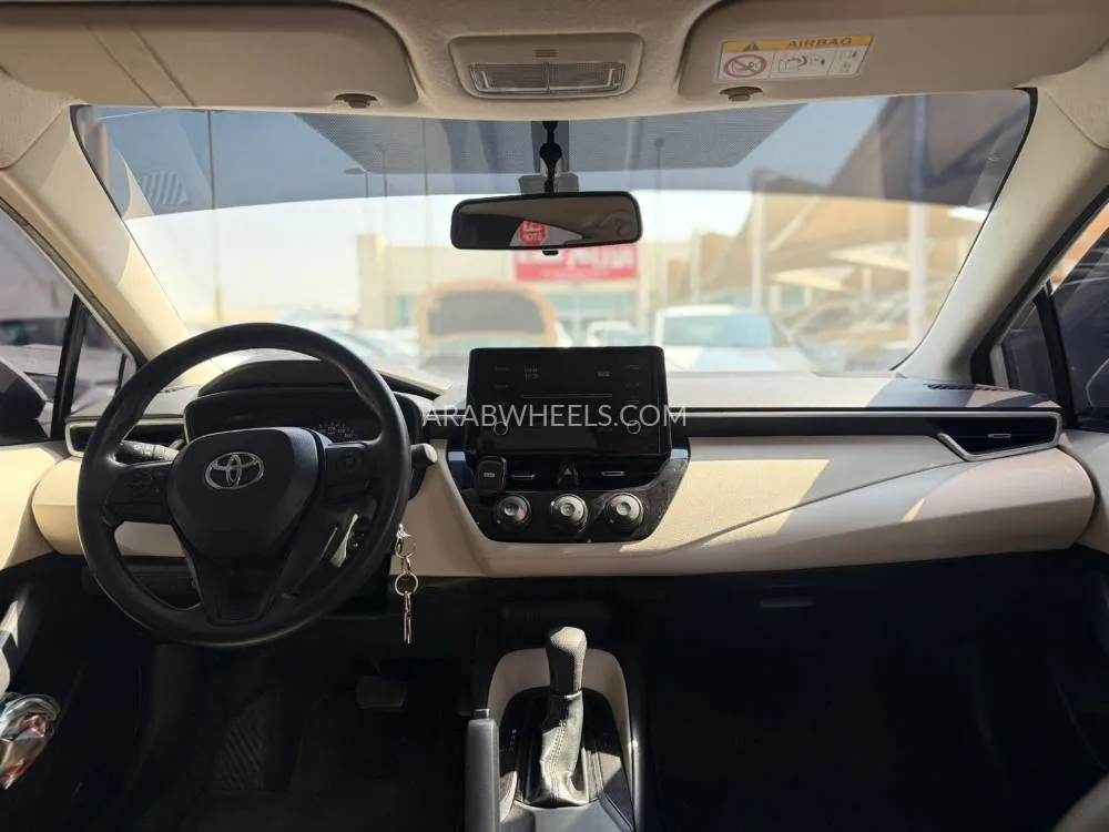 Toyota Corolla 2021 for Sale in Sharjah Image-9