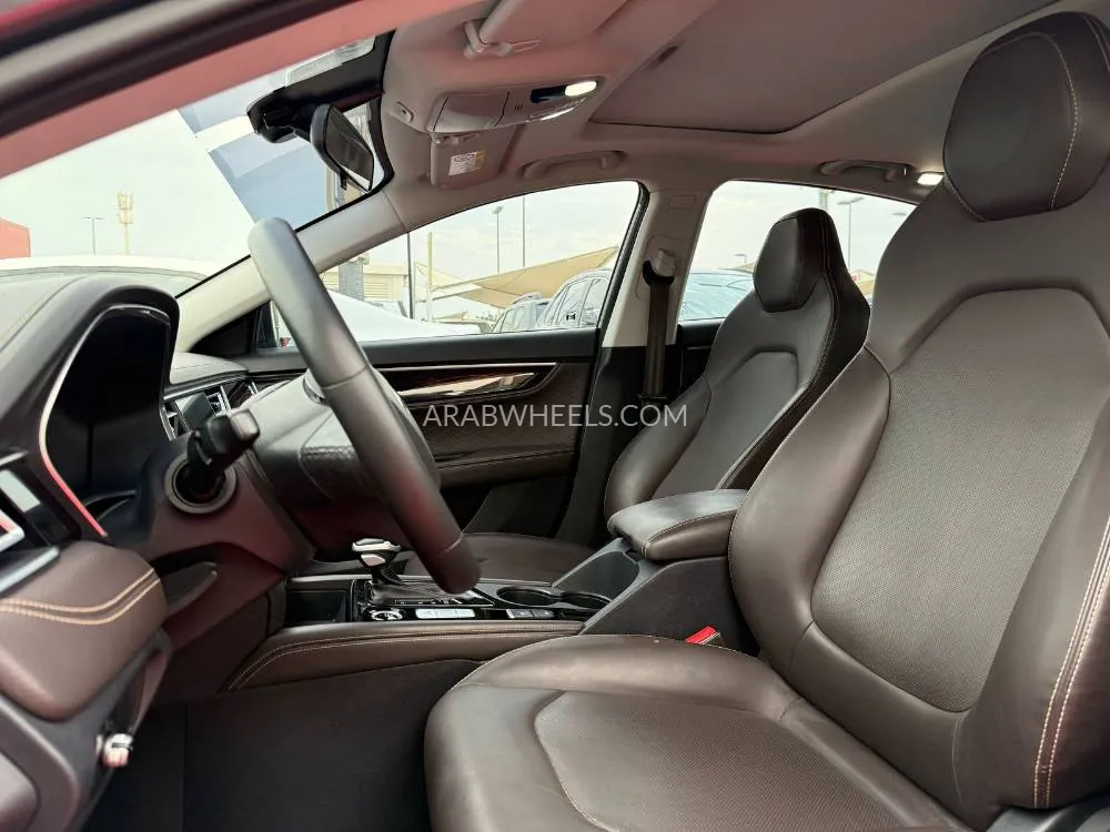 JAC J7 2023 for Sale in Sharjah Image-10