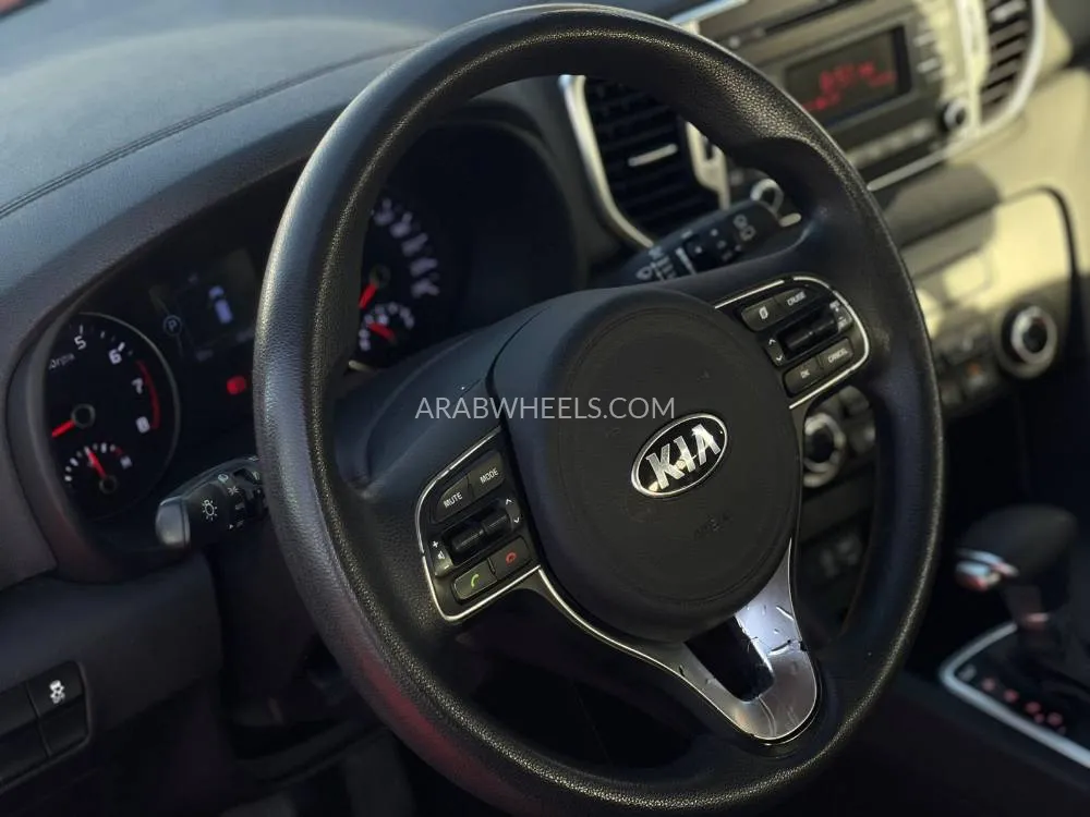 Kia Sportage 2019 for Sale in Sharjah Image-16