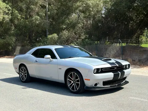 Dodge Challenger 5.7L R/T Plus 2023 for Sale