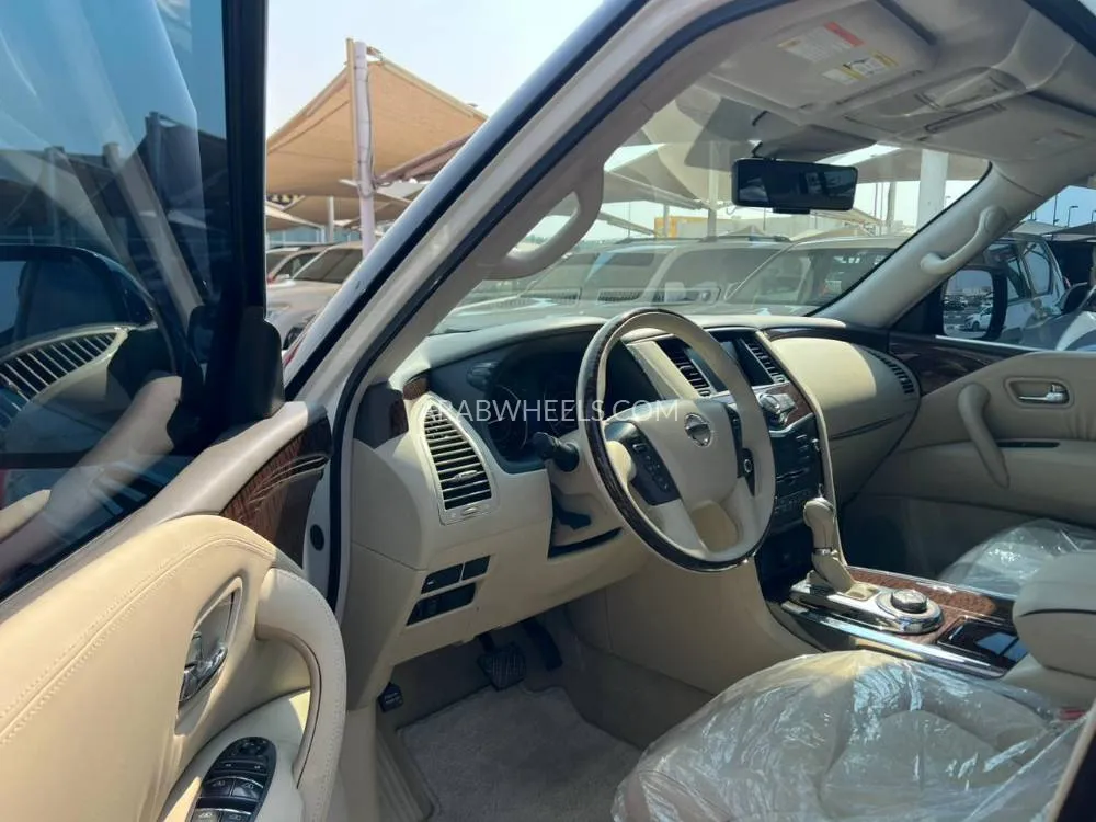 نيسان باترول 2018 for Sale in الشارقة Image-10
