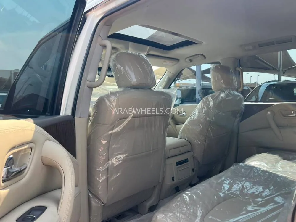 نيسان باترول 2018 for Sale in الشارقة Image-14