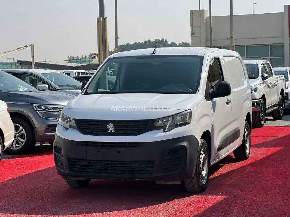 بيجو بارتنر 2022 for Sale in الشارقة Image-4