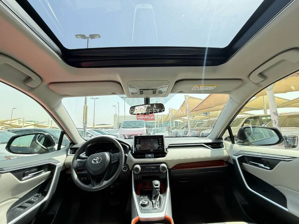 Toyota Rav4 2021 for Sale in Sharjah Image-16