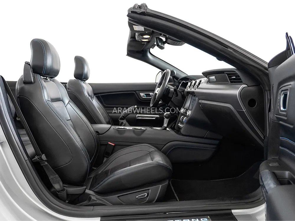 Ford Mustang 2019 for Sale in Dubai Image-8