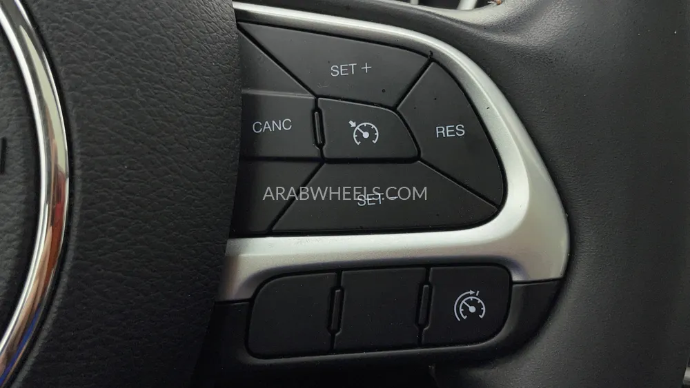 جيب كومباس 2020 for Sale in دبي Image-20