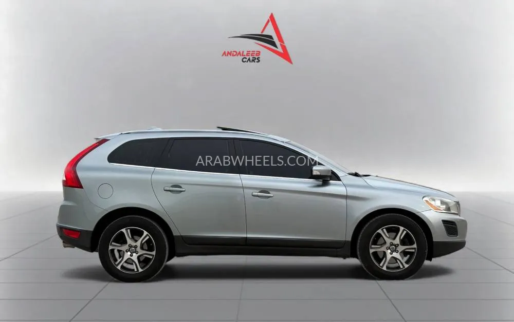 Volvo XC60 2013 for Sale in Dubai Image-7