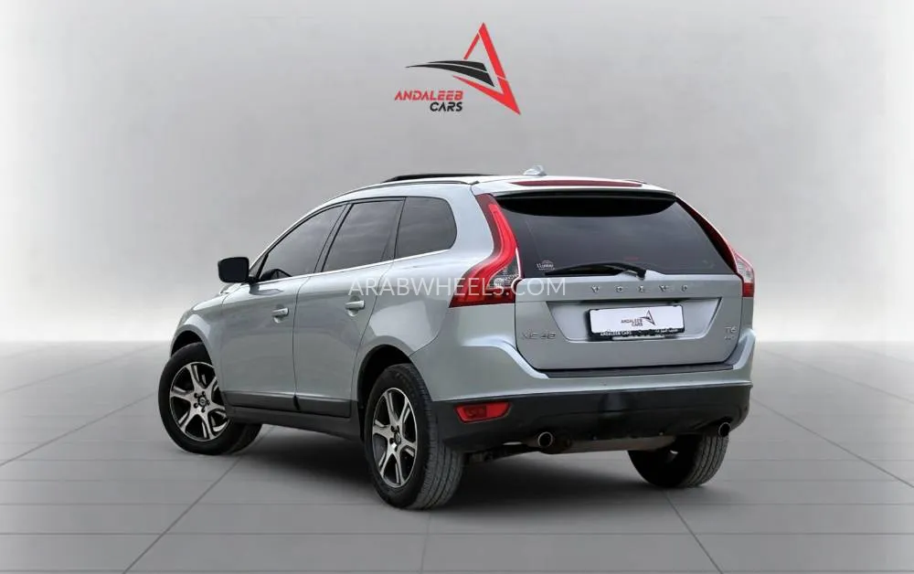 Volvo XC60 2013 for Sale in Dubai Image-8