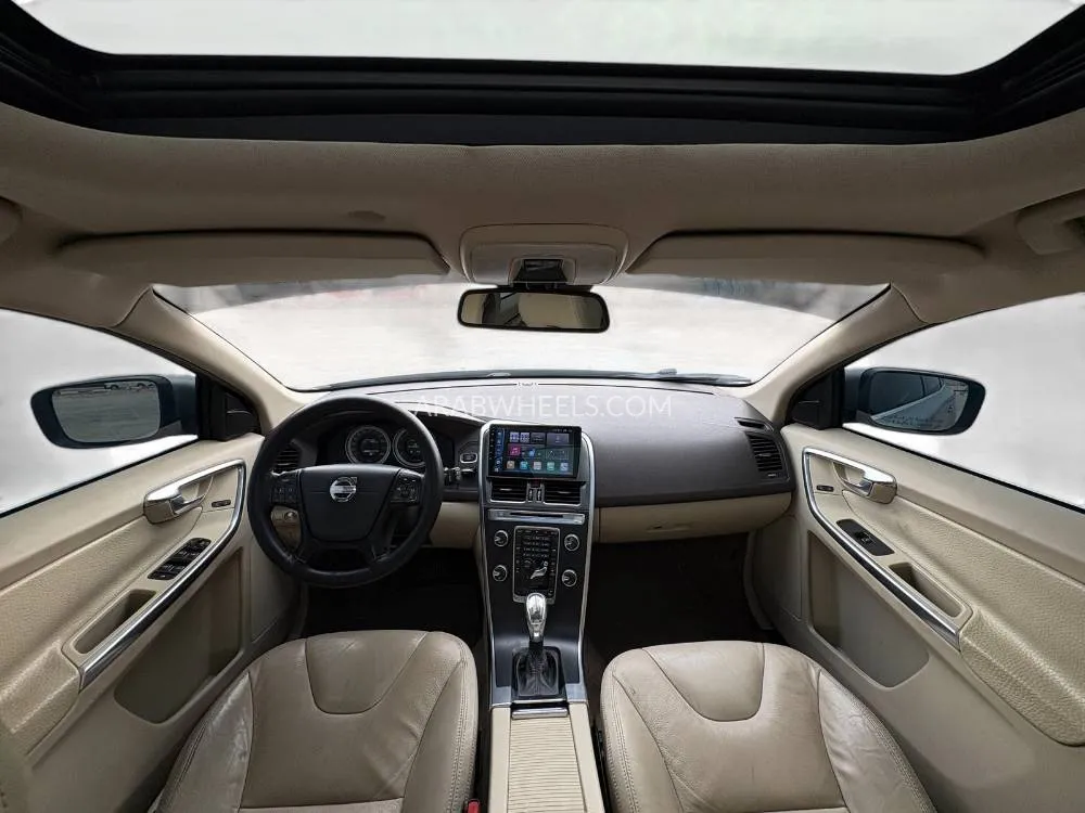 Volvo XC60 2013 for Sale in Dubai Image-14