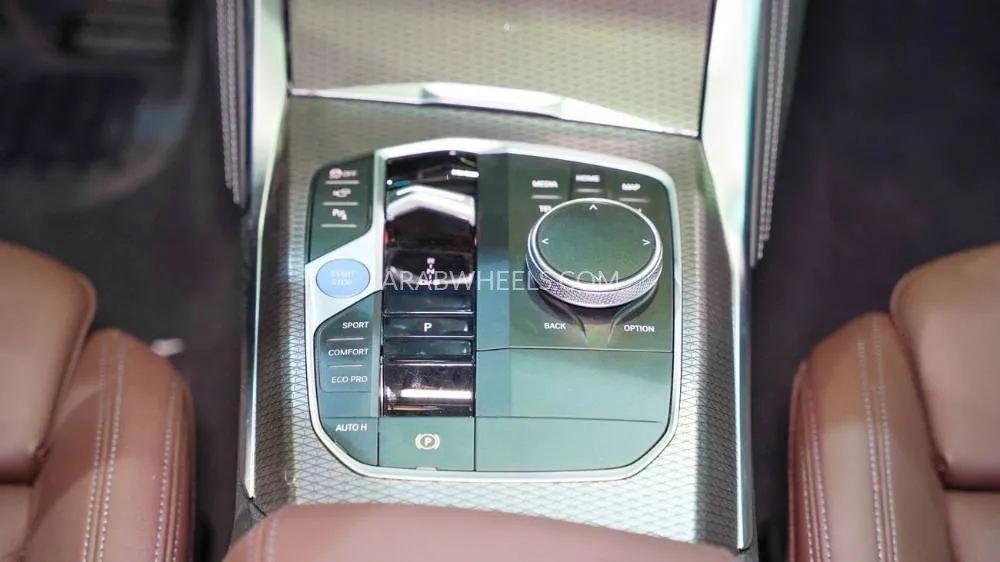 بي إم دبليو آي 4 2025 for Sale in أبو ظبي Image-7