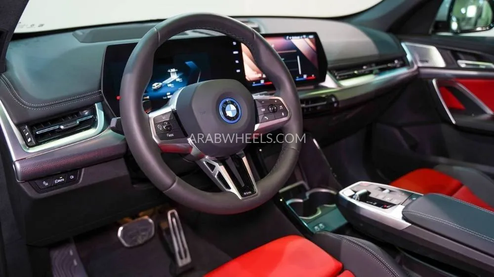 BMW iX 2025 for Sale in Abu Dhabi Image-4