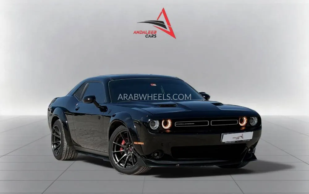 Dodge Challenger 2015 for Sale in Dubai Image-4