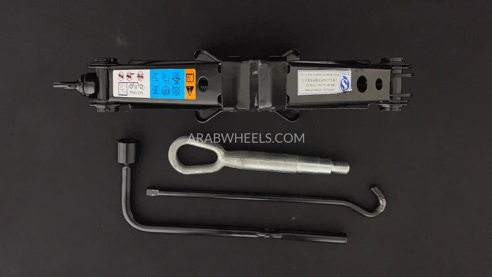 MG 5 2023 for Sale in Dubai Image-32