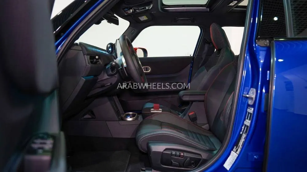 Mini Cooper 2025 for Sale in Abu Dhabi Image-11