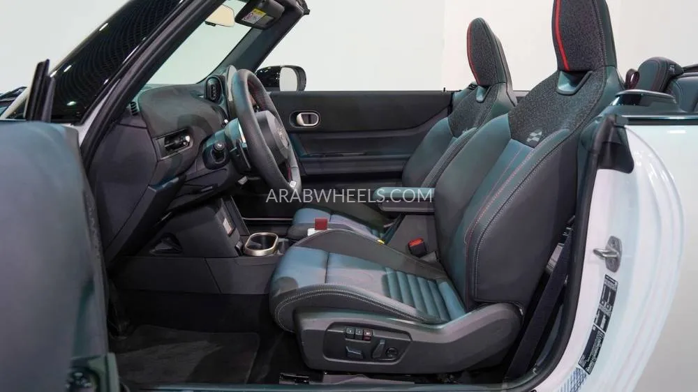 Mini Cooper 2025 for Sale in Abu Dhabi Image-14