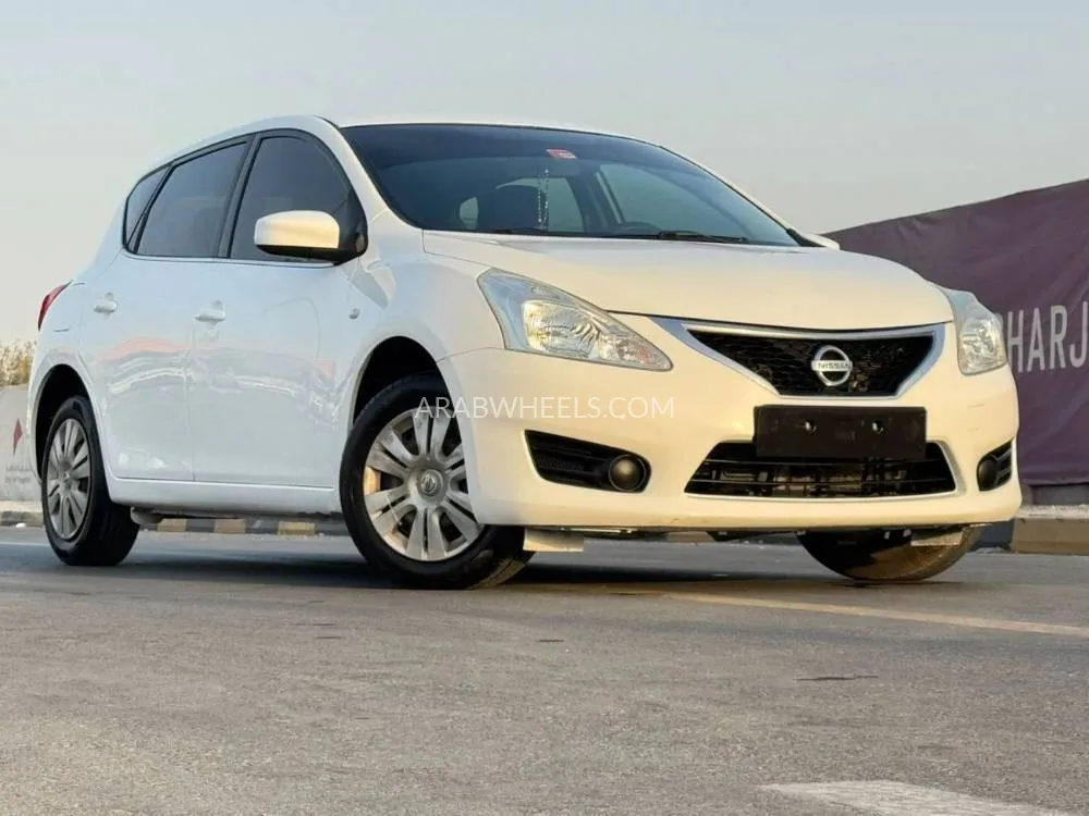 Nissan Tiida 2014 for Sale in Sharjah Image-4