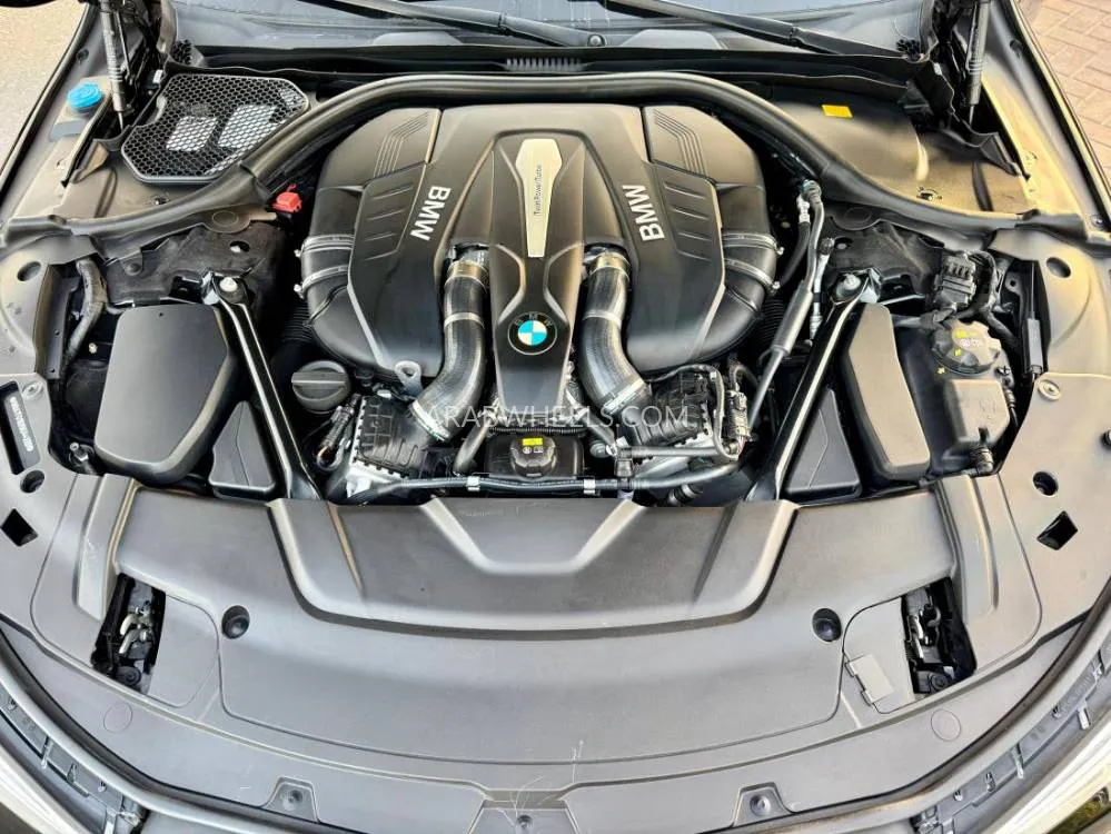 BMW 7 series 2017 for Sale in Dubai Image-15