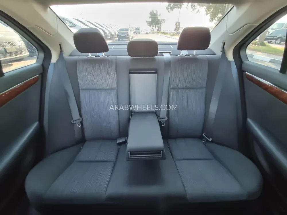 Mercedes Benz C Class 2008 for Sale in Dubai Image-5