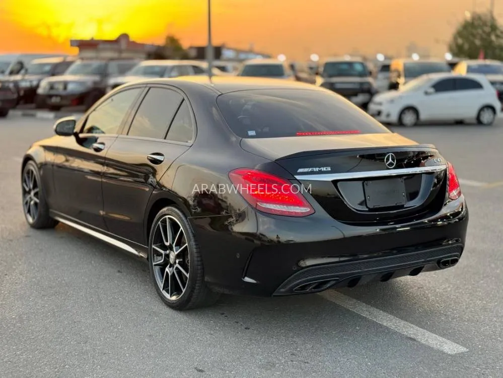 Mercedes Benz C Class 2016 for Sale in Dubai Image-7