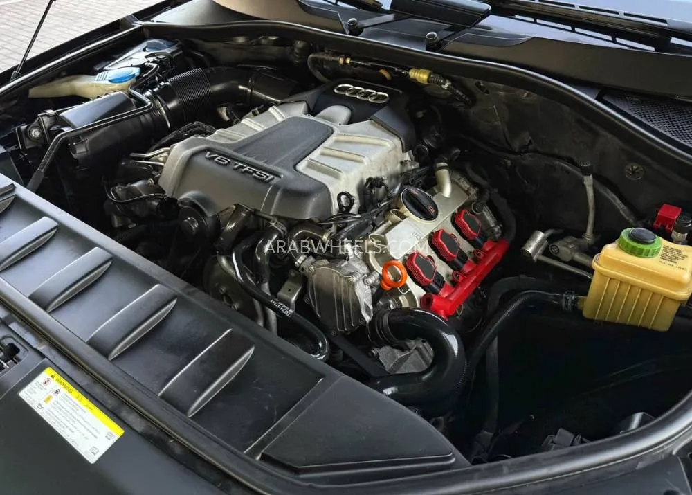 أودي Q7 2014 for Sale in دبي Image-4