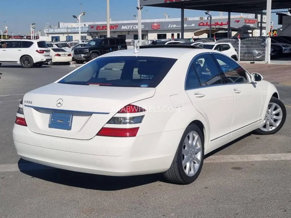 Mercedes Benz CLS Class 2007 for Sale in Dubai Image-6