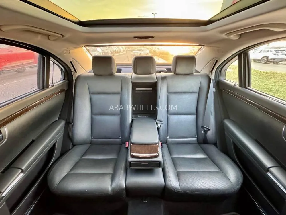 Mercedes Benz CLS Class 2011 for Sale in Dubai Image-12