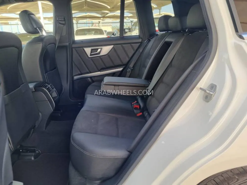 مرسيدس بنز GLK Class 2015 for Sale in دبي Image-11
