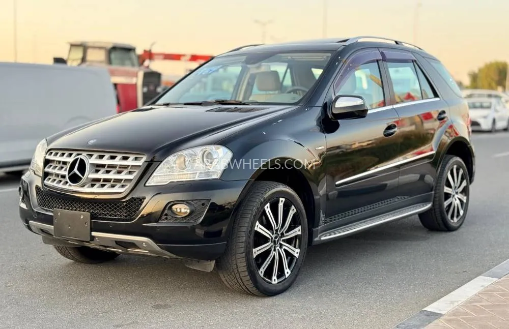 مرسيدس بنز ML Class 2010 for Sale in دبي Image-4