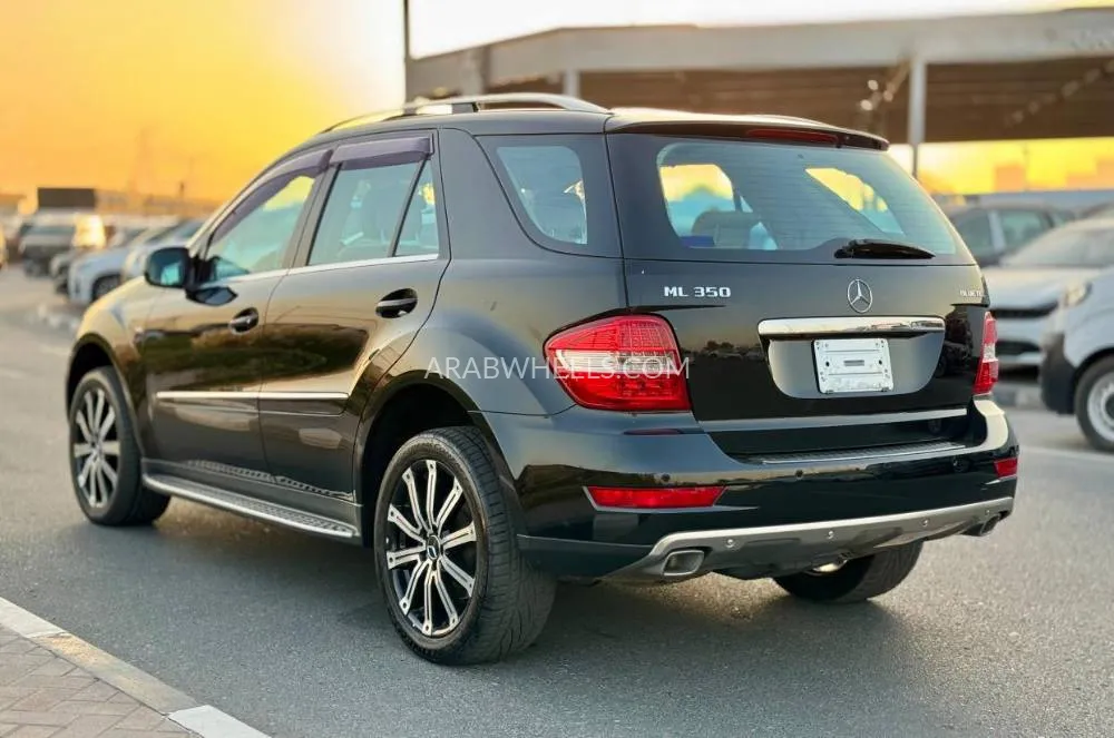مرسيدس بنز ML Class 2010 for Sale in دبي Image-5