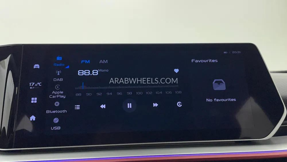 Geely Coolray 2024 for Sale in Dubai Image-37