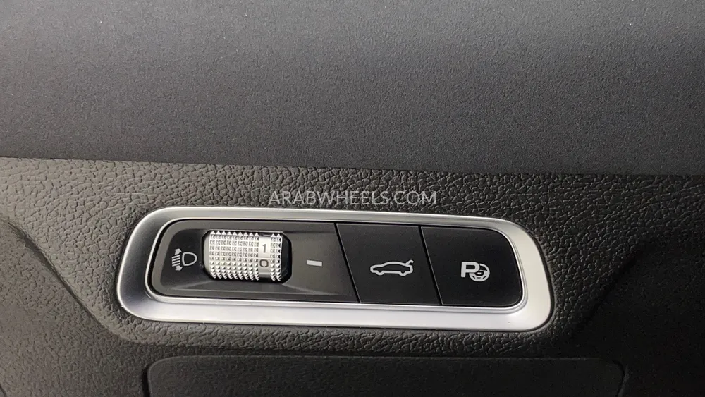 Geely Coolray 2024 for Sale in Dubai Image-48