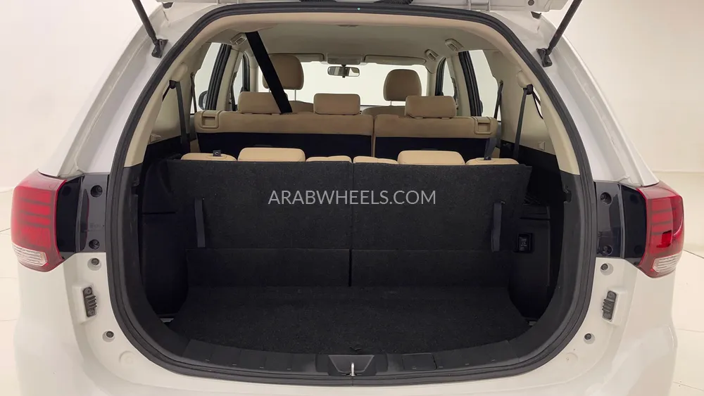 Mitsubishi Outlander 2023 for Sale in Dubai Image-26