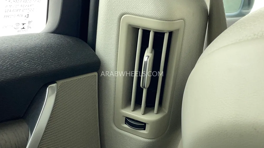 Volvo S90 2023 for Sale in Dubai Image-26