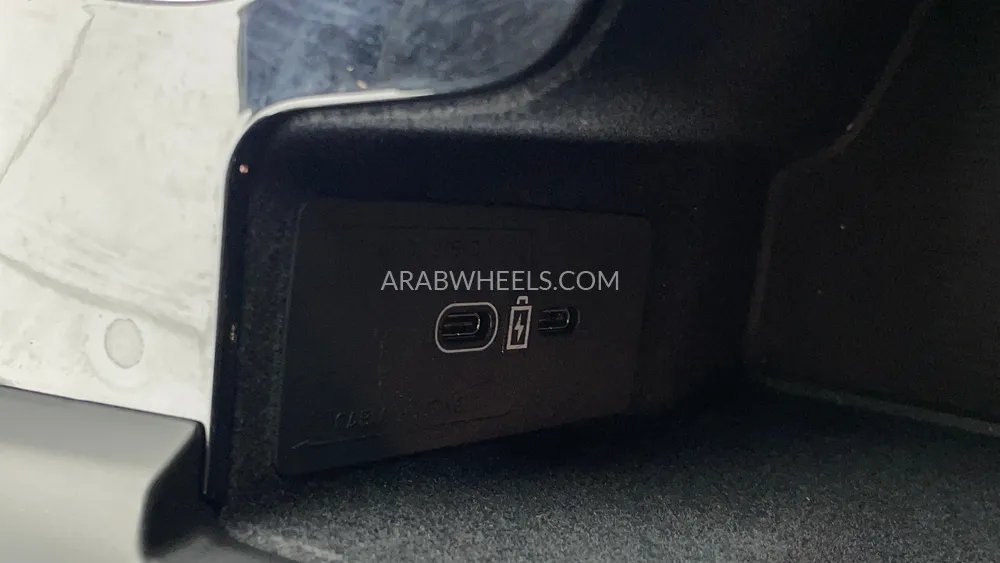 Volvo XC60 2023 for Sale in Dubai Image-53