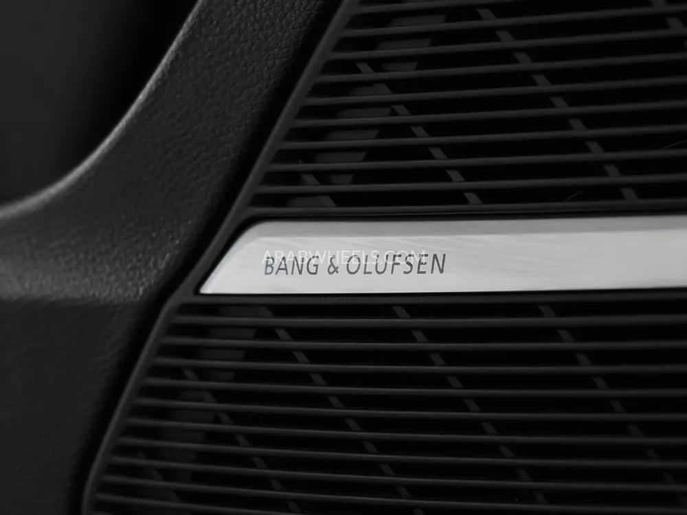 أودي Q7 2021 for Sale in دبي Image-10