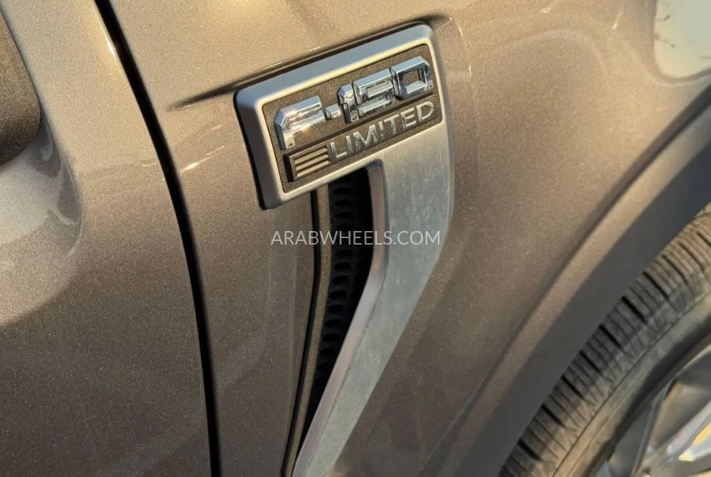 Ford F 150 2022 for Sale in Dubai Image-18