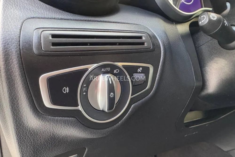 مرسيدس بنز GLC كلاس 2022 for Sale in دبي Image-20