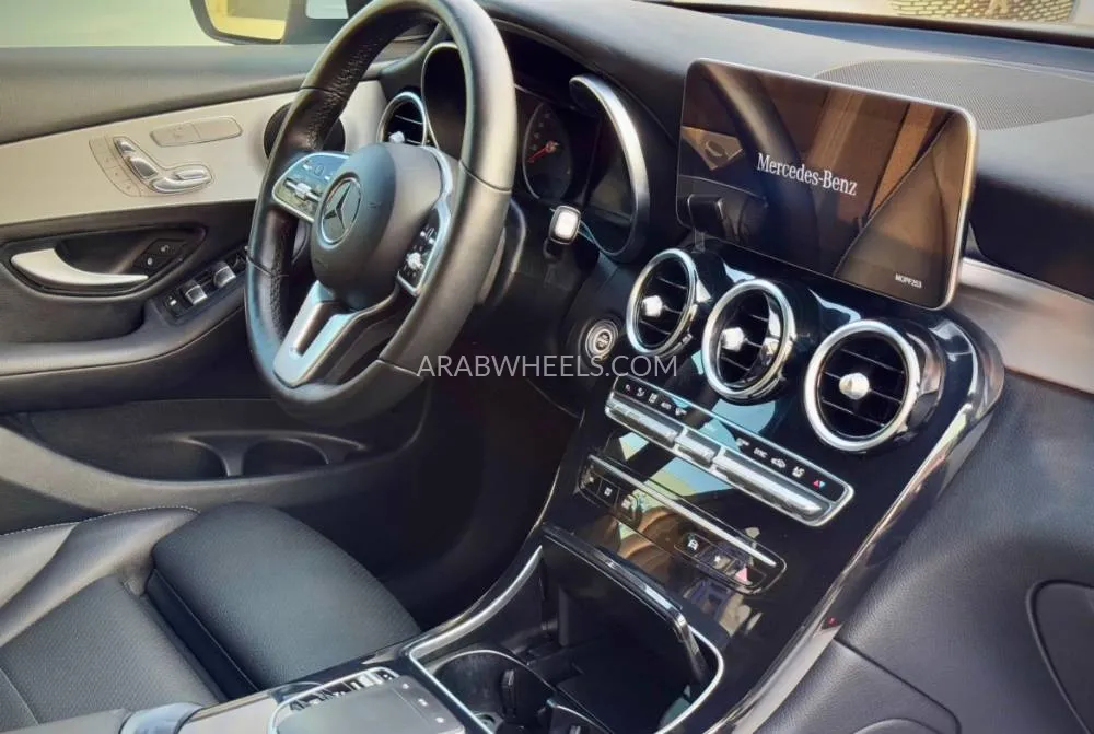 مرسيدس بنز GLC كلاس 2022 for Sale in دبي Image-22