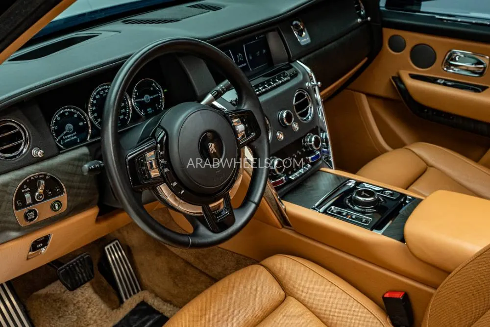Rolls Royce Cullinan 2019 for Sale in Dubai Image-5