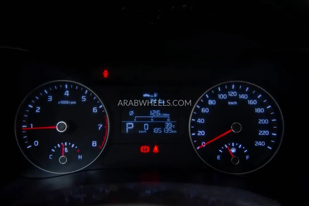 Kia Cerato 2022 for Sale in Sharjah Image-15