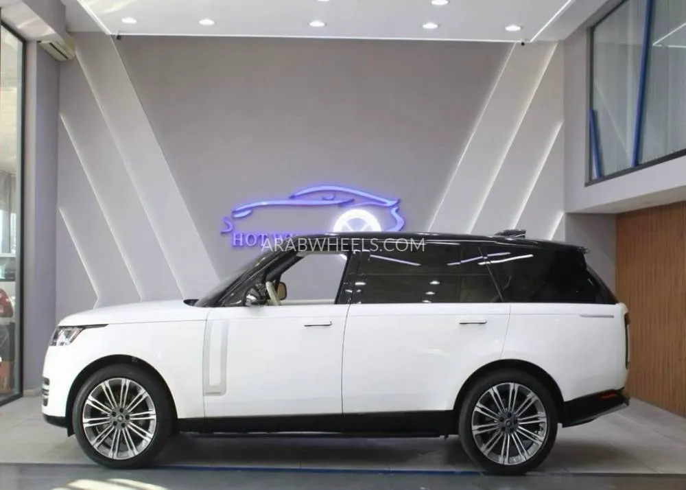 لاند روفر رينج روفر 2023 for Sale in دبي Image-3