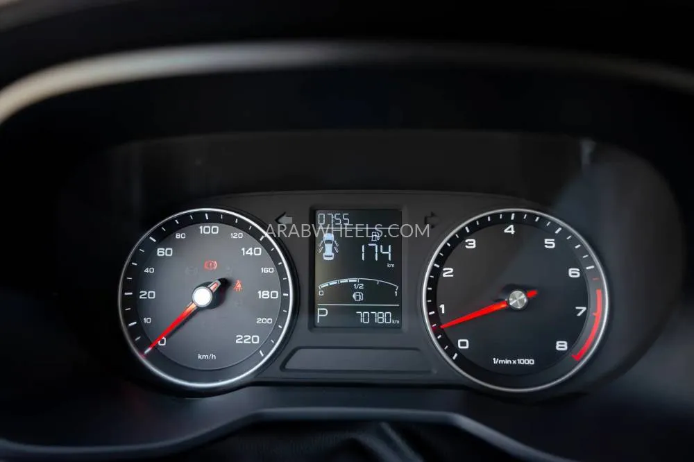 MG 1.5 AT COM 2020 for Sale in Sharjah Image-15