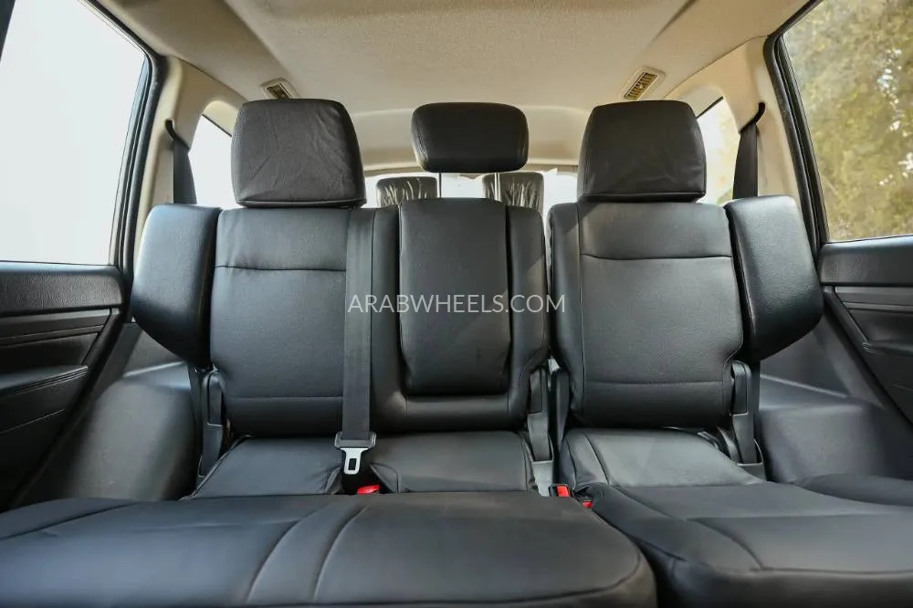Mitsubishi Pajero 2016 for Sale in Sharjah Image-12