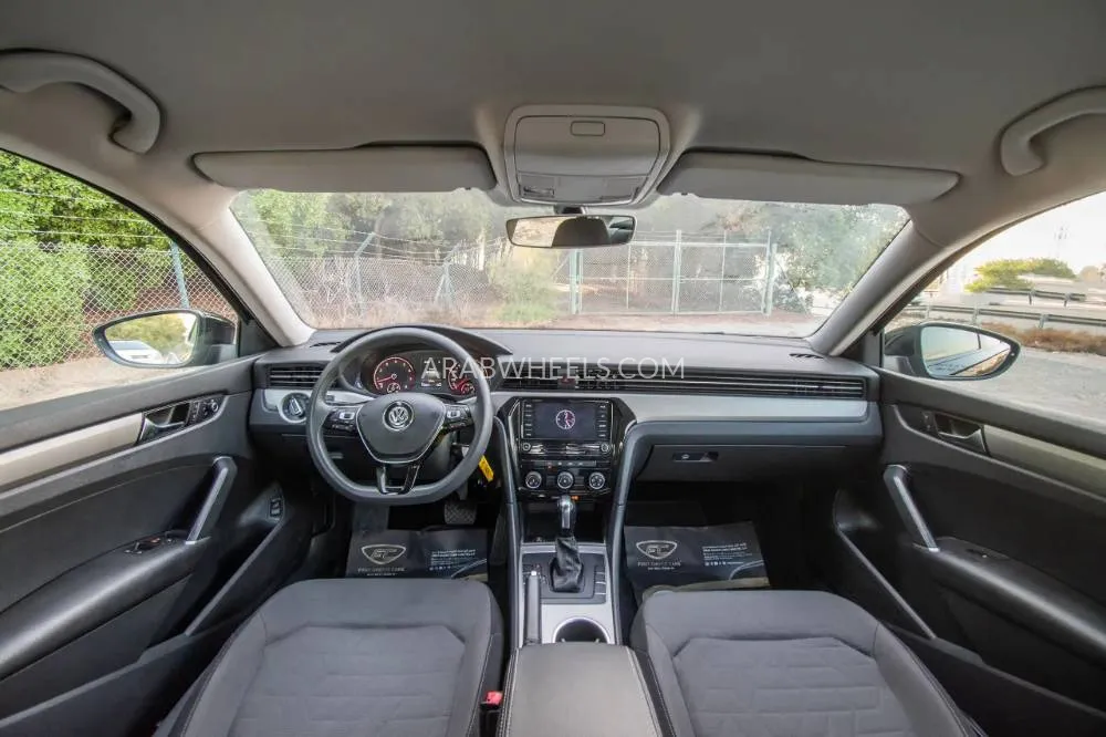 Volkswagen Passat 2022 for Sale in Sharjah Image-8