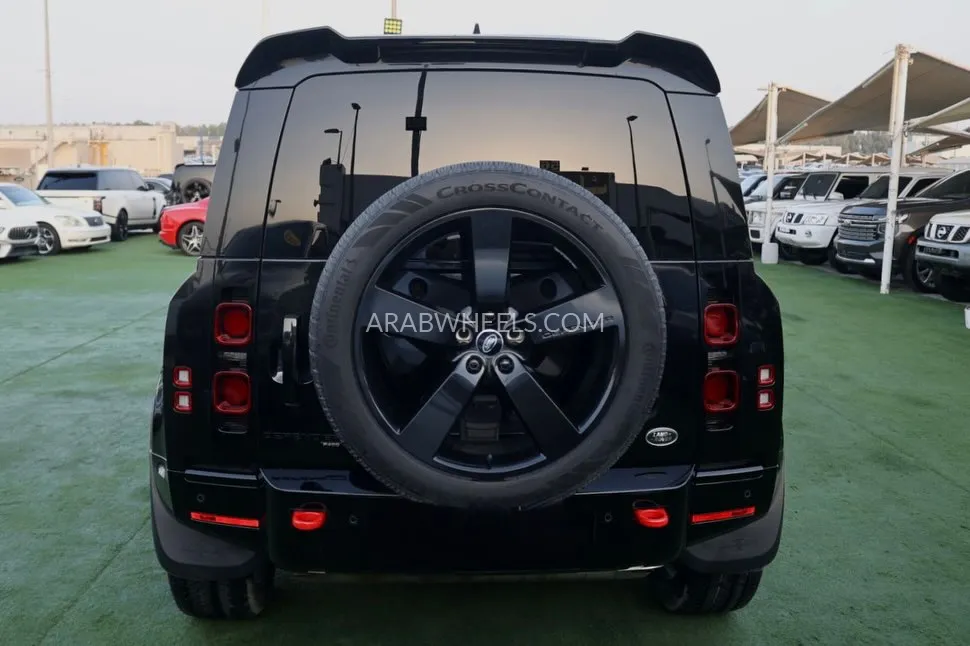 Land Rover Defender 2023 for Sale in Sharjah Image-6