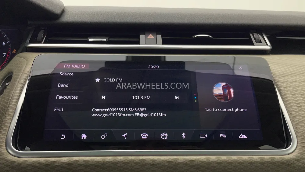 لاند روفر رينج روفر فيلار 2018 for Sale in دبي Image-34