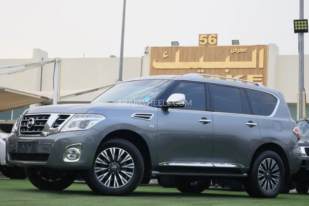 Nissan Patrol 2015 for Sale in Sharjah Image-2