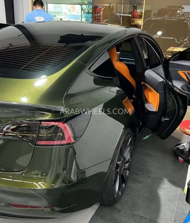 تسلا موديل 3 2021 for Sale in الشارقة Image-3