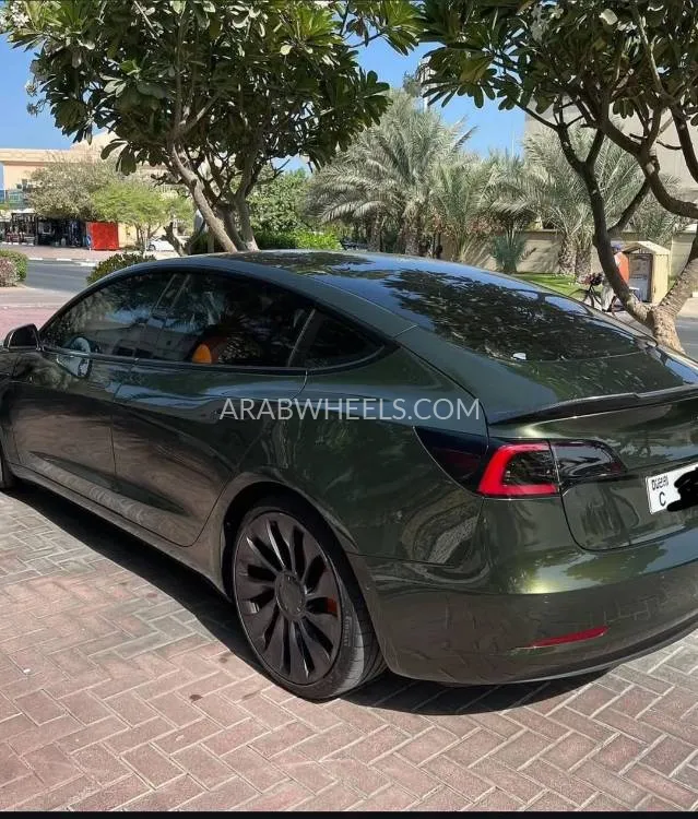 تسلا موديل 3 2021 for Sale in الشارقة Image-4