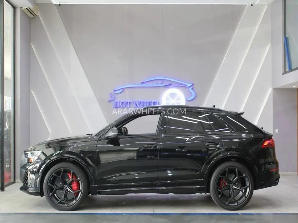 Audi RS Q8 2025 for Sale in Dubai Image-3
